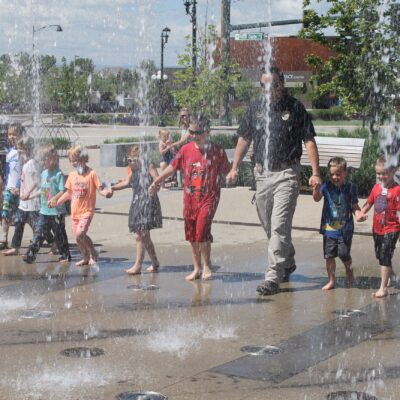 police engaging with parker residents at Discovery Park