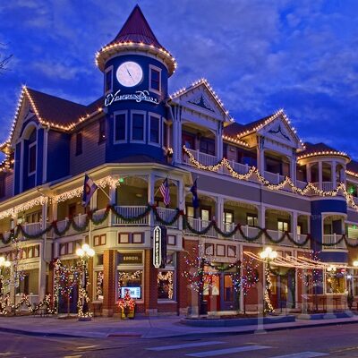 Victorian Peaks all dressed up for the Christmas Holidays